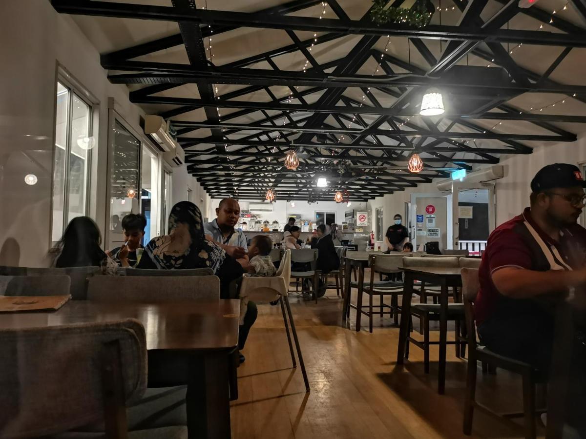 Bell Family Suite @Sepang Kota Warisan Klia Exteriör bild
